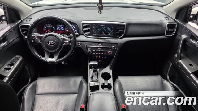 Kia Sportage — interior