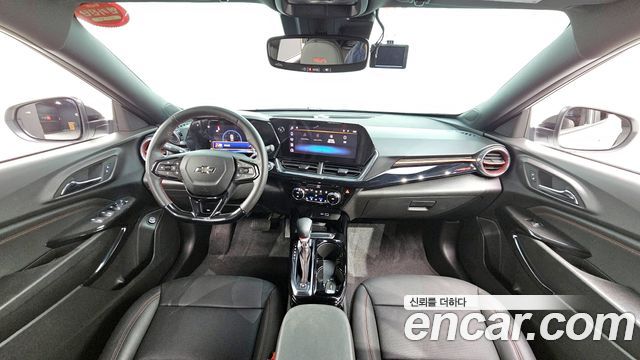 Chevrolet Korea Trax — interior