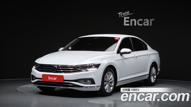 Volkswagen Passat — exterior