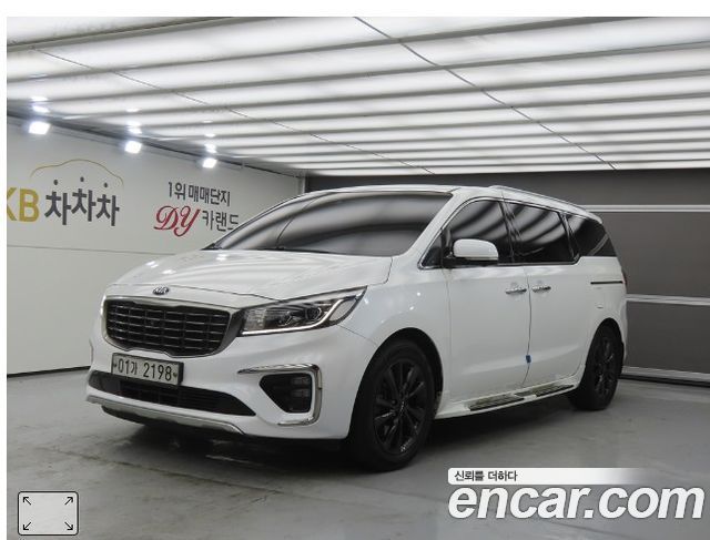 Kia Carnival — exterior