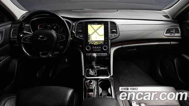 Renault Korea SM6 — interior