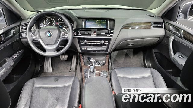 BMW X4 — interior