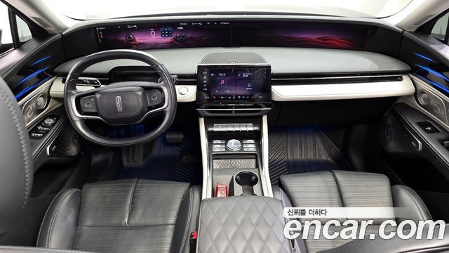 Lincoln Nautilus — interior