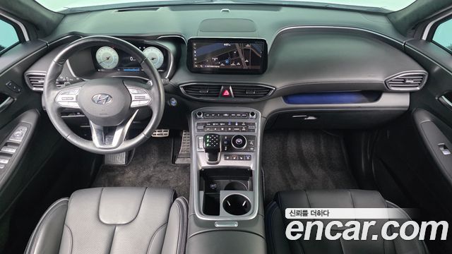 Hyundai Santa Fe — interior