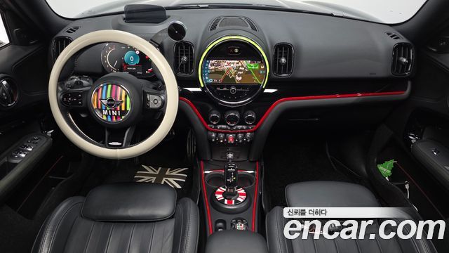 MINI Countryman — interior