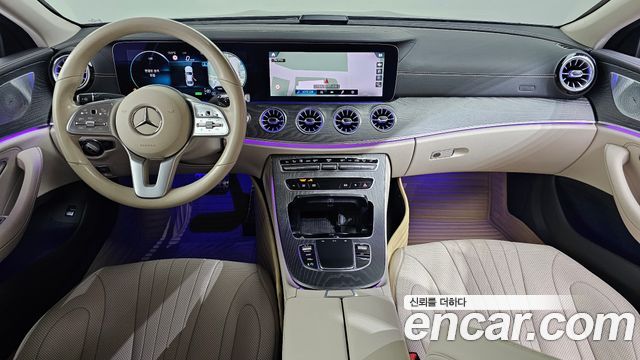 Mercedes-Benz CLS-Class — interior