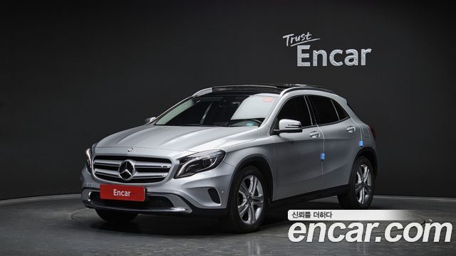 Mercedes-Benz GLA-Class — exterior
