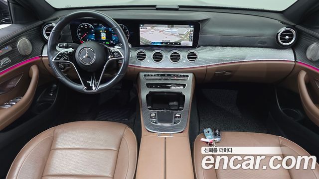 Mercedes-Benz E-Class — interior