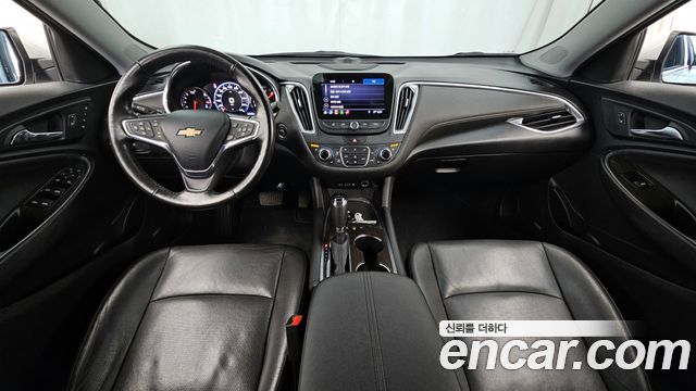 Chevrolet Korea Malibu — interior