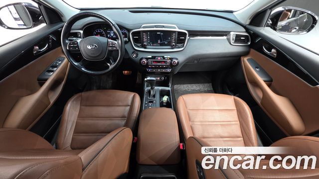 Kia Sorento — interior