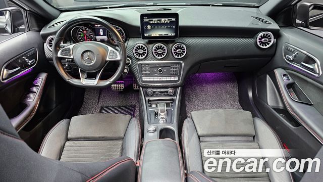 Mercedes-Benz A-Class — interior