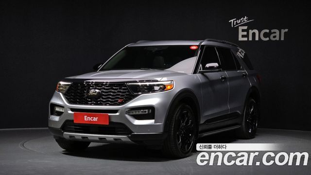 Ford Explorer — exterior