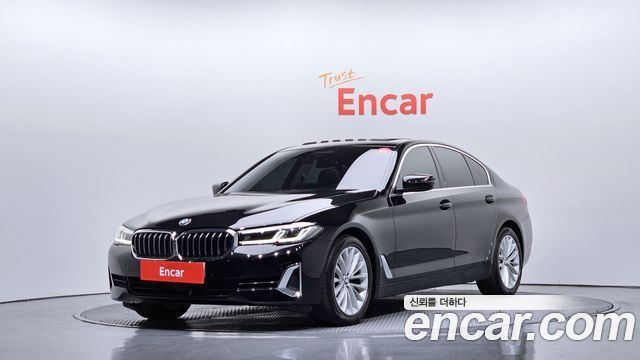 BMW 5 Series — exterior