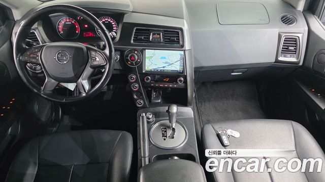 KG Mobility Korando — interior
