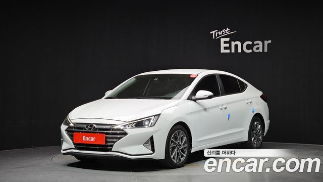Hyundai Avante — exterior
