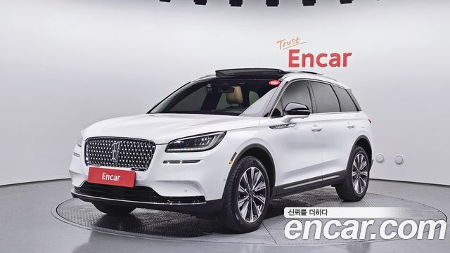 Lincoln Corsair — exterior