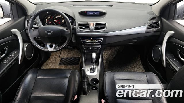 Renault Korea SM3 — interior