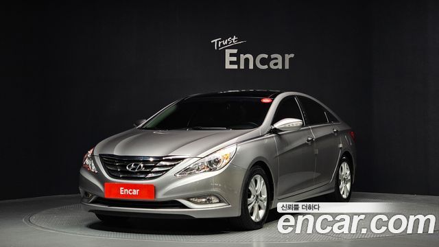 Hyundai Sonata — exterior