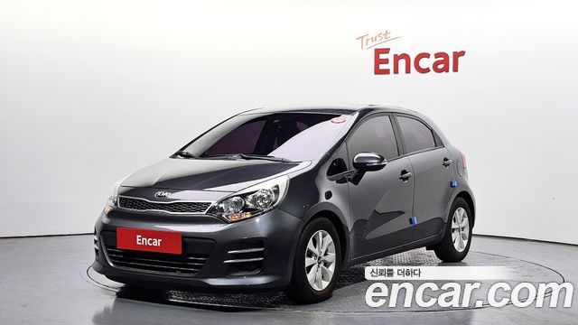 Kia Pride — exterior