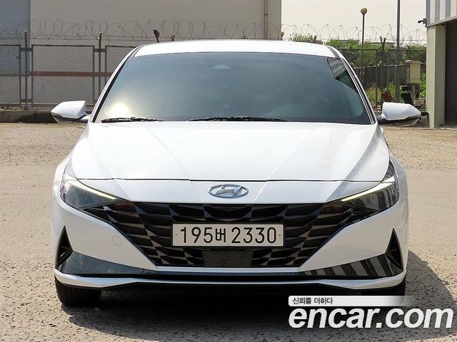 Hyundai Avante — exterior