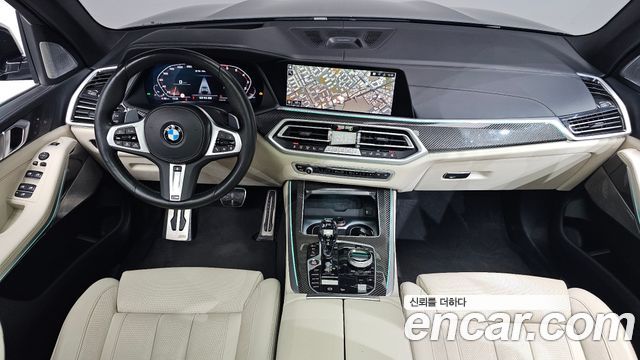 BMW X5 — interior