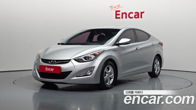 Hyundai Avante — exterior