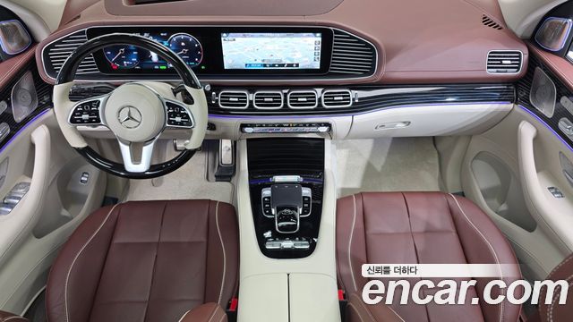Mercedes-Benz GLS-Class — interior