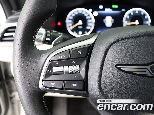 Genesis G70 — interior