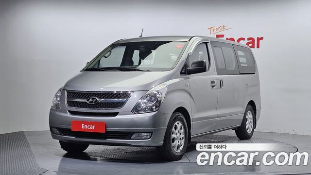 Hyundai Starex — exterior