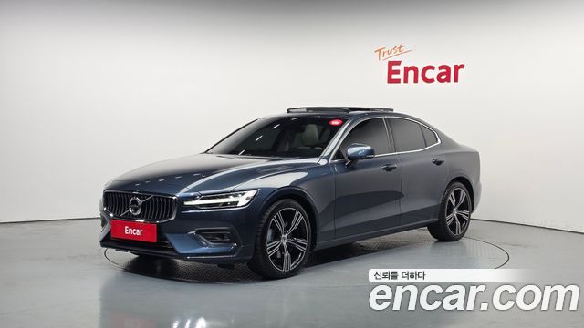 Volvo S60 — exterior