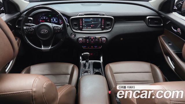 Kia Sorento — interior
