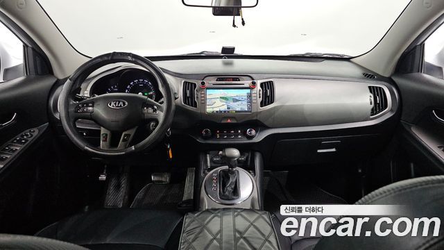 Kia Sportage — interior