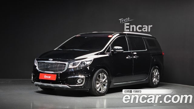 Kia Carnival — exterior