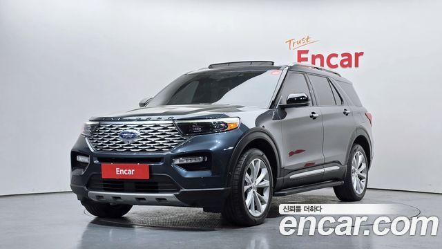 Ford Explorer — exterior