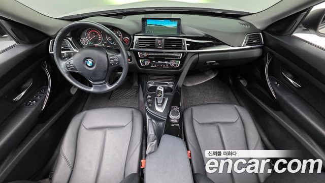 BMW Gran Turismo GT — interior