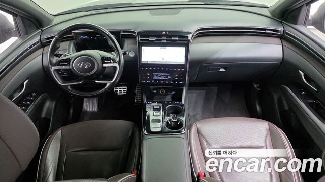 Hyundai Tucson — interior