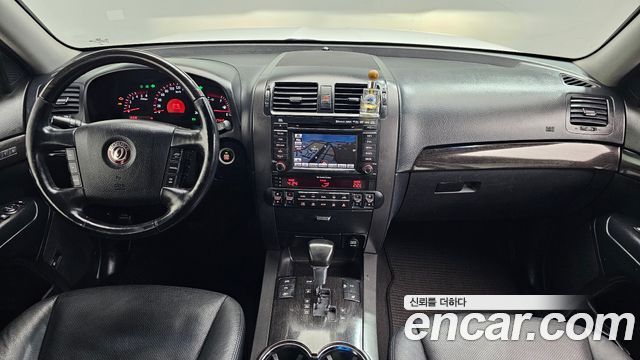 Kia Mohave — interior