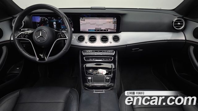 Mercedes-Benz E-Class — interior