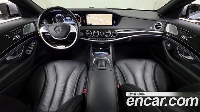 Mercedes-Benz S-Class — interior