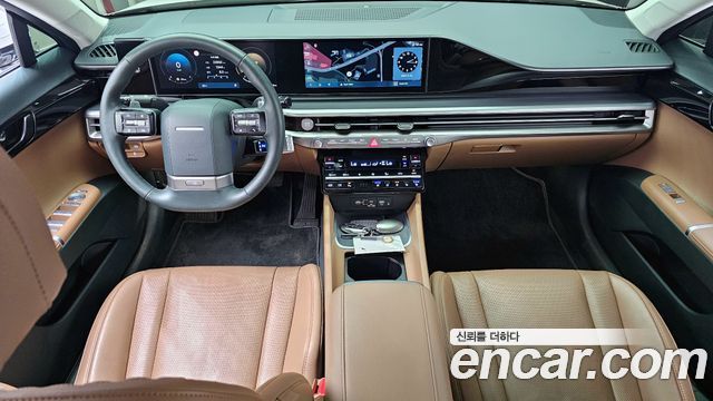 Hyundai Grandeur — interior