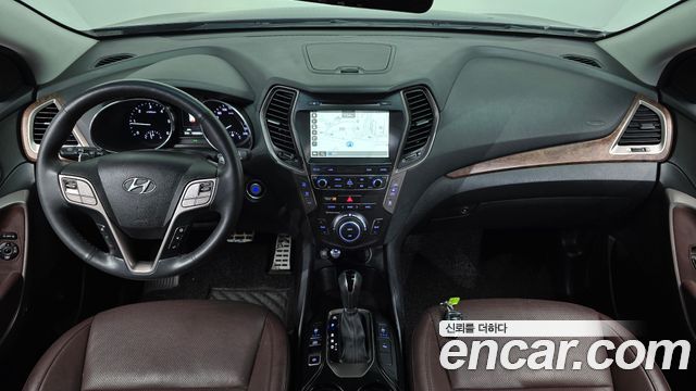 Hyundai Maxcruz — interior