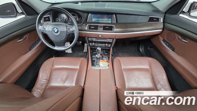 BMW Gran Turismo GT — interior