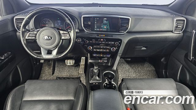 Kia Sportage — interior