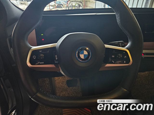 BMW iX — interior