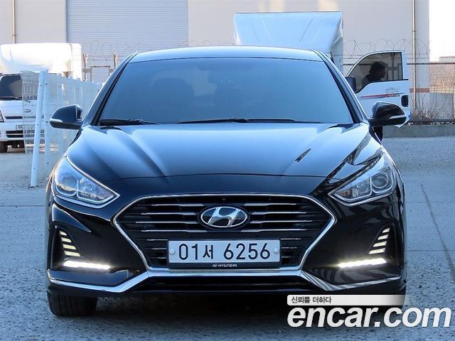 Hyundai Sonata — exterior