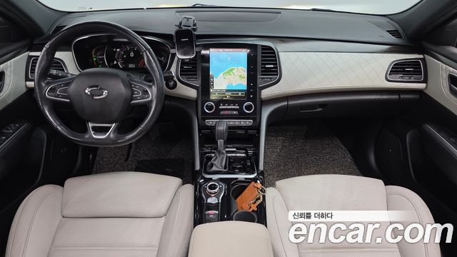 Renault Korea SM6 — interior