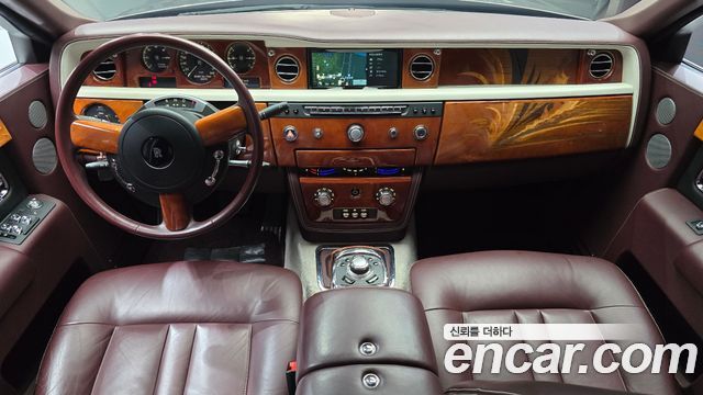 Rolls-Royce Phantom — interior