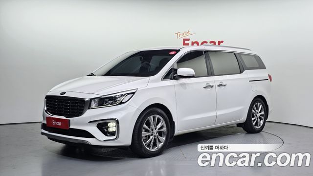 Kia Carnival — exterior