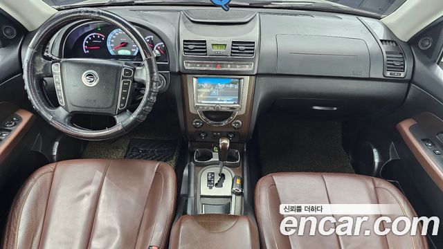 KG Mobility Rexton — interior