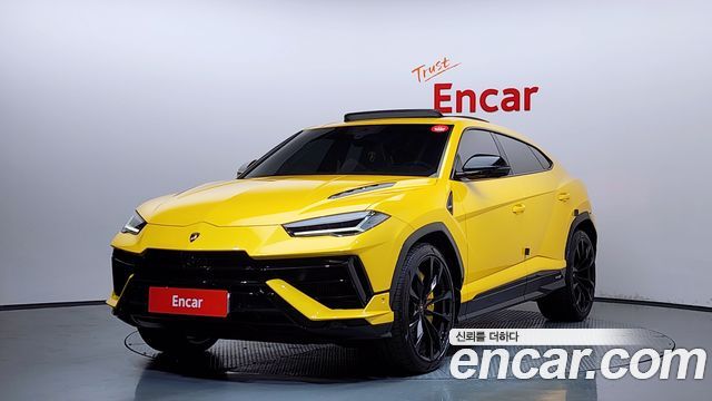 Lamborghini Urus — exterior
